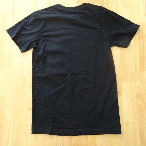 WICKED THE MUSICAL BLACK SHORT SLEEVE OFFICIAL TSHIRT ORGANIC SMALL - Picture 4 of 4